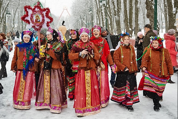 Новый Год: когда празднуют. разница между Юлианским и Григорианским календарями
